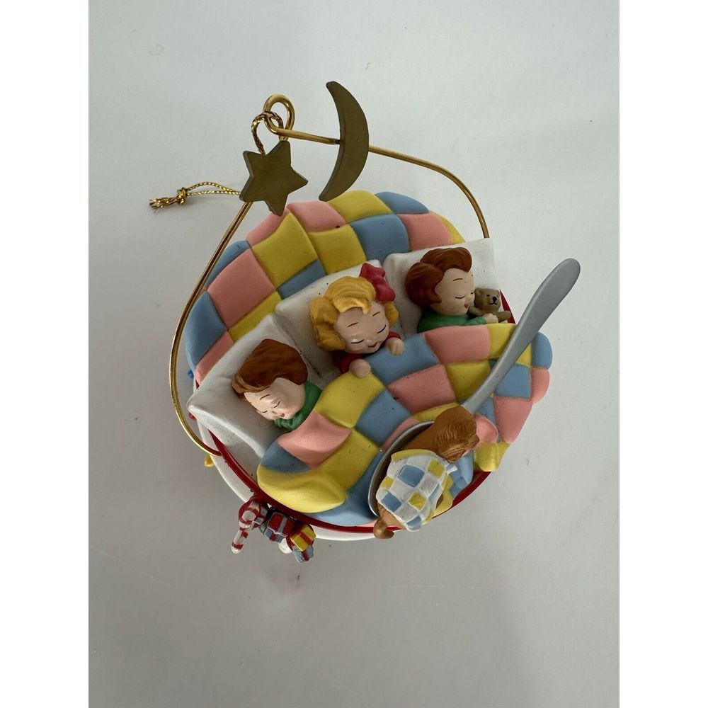 1993 Campbells Soup Kids Collectible Christmas Ornament Sleeping In a Bowl w/Dog - Picture 4 of 4
